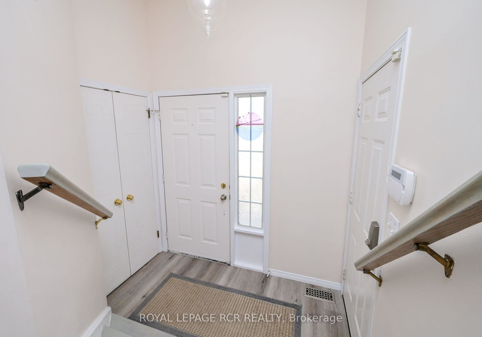 26-patrick-boulevard-centre-wellington-ontario-x12181057