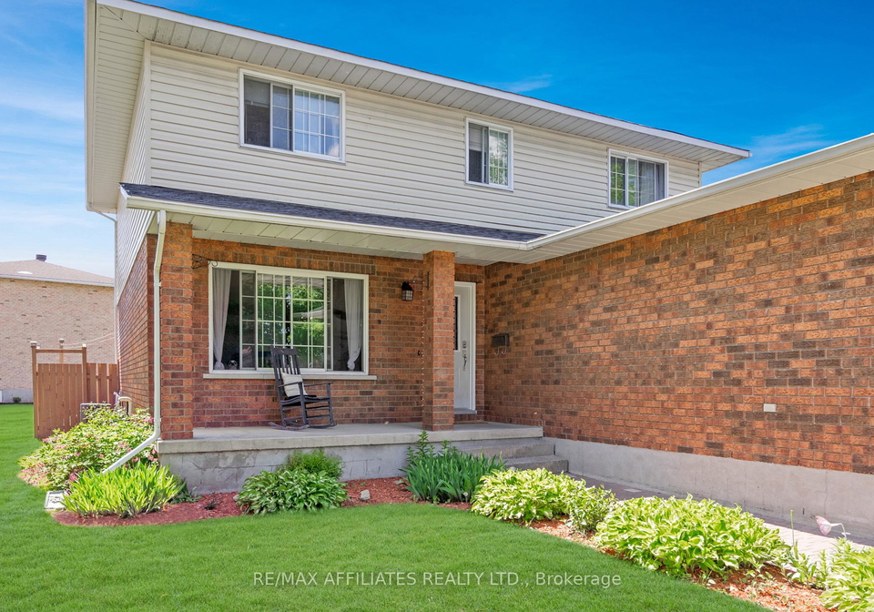 246-allan-street-smiths-falls-ontario-x12181096