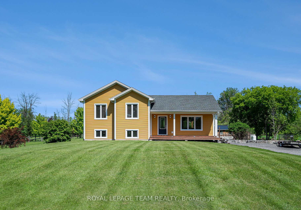 207-bennett-road-north-grenville-ontario-x12181319