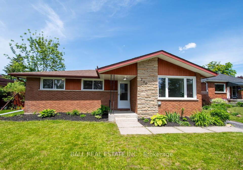 286-sunset-boulevard-peterborough-north-ontario-x12181365