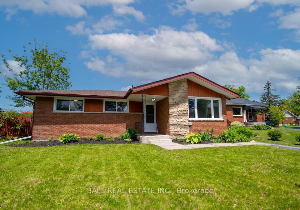 286-sunset-boulevard-peterborough-north-ontario-x12181365