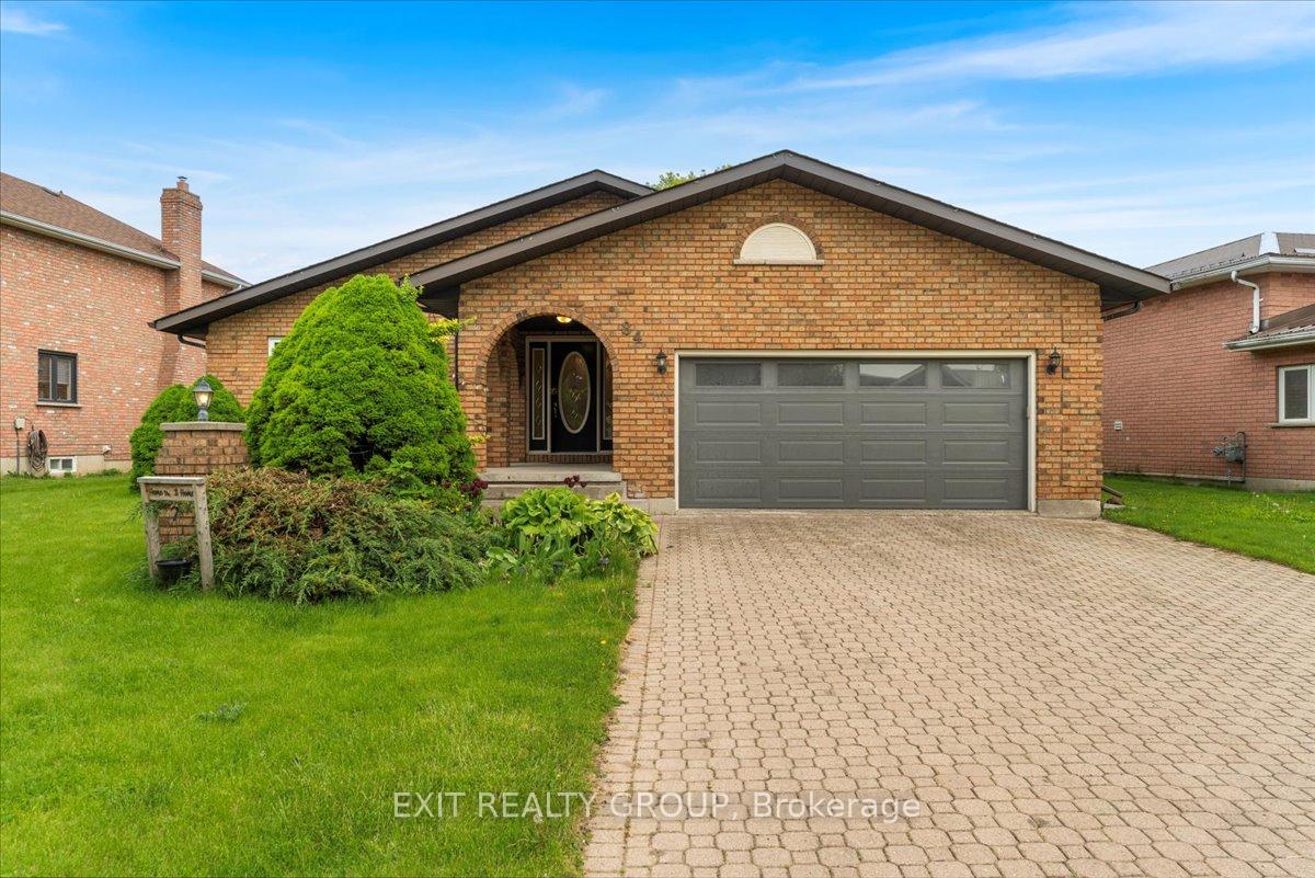 84-parkview-heights-quinte-west-ontario-x12181369
