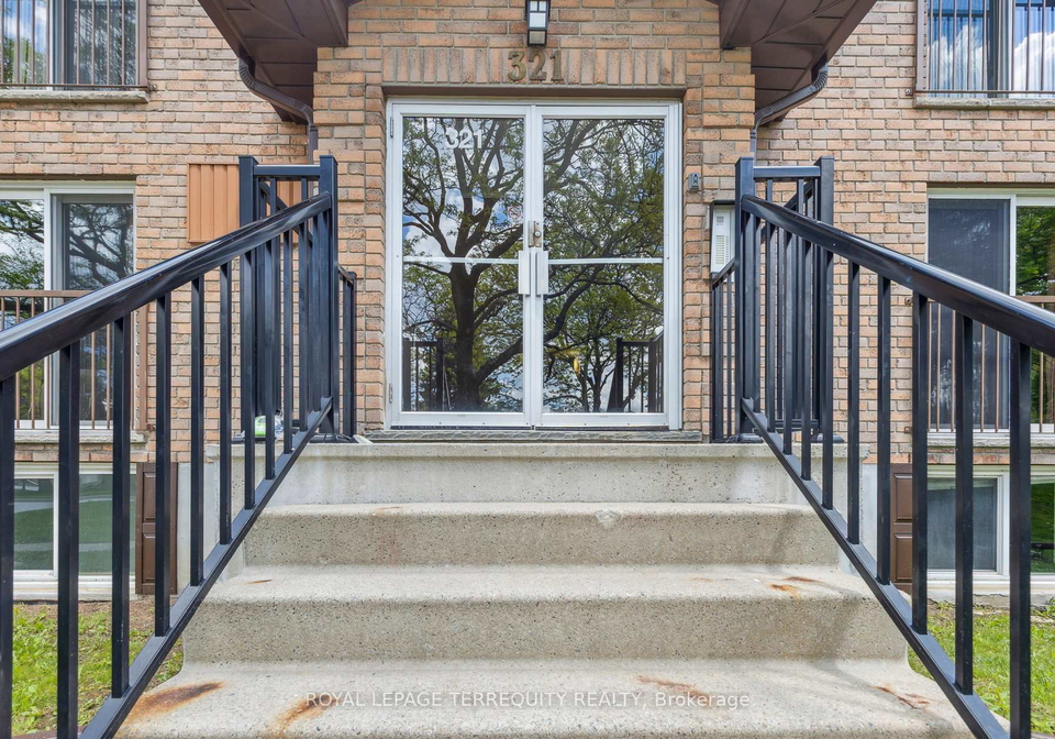 32northlake-drive-waterloo-ontario-x12181427