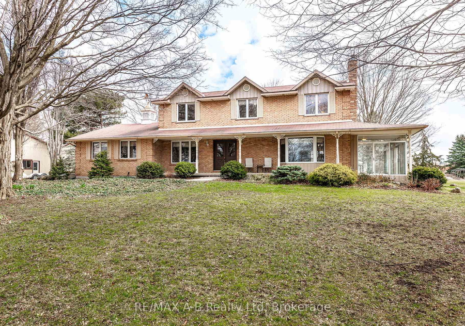 882984-road-88-zorra-ontario-x12181638