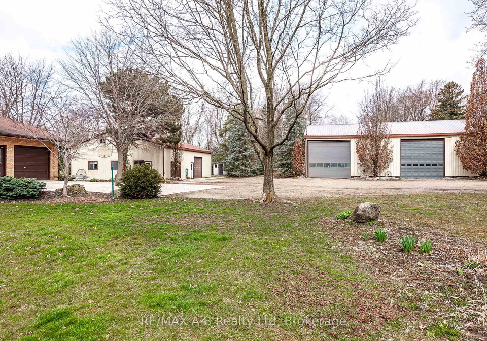 882984-road-88-zorra-ontario-x12181638