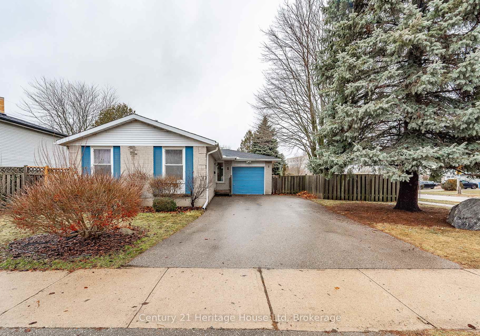 1-christopher-court-guelph-ontario-x12181757