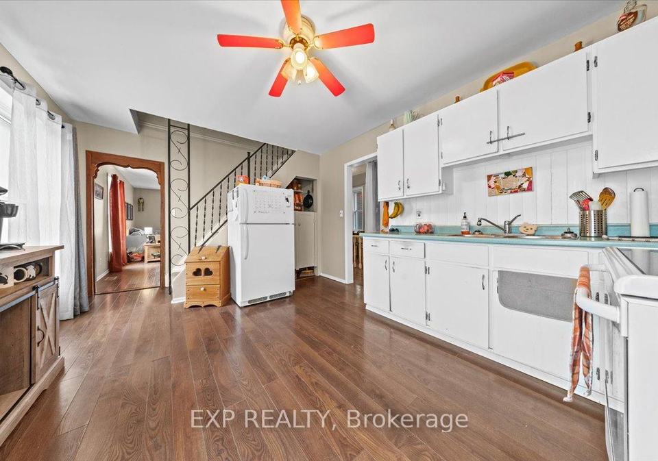 60-pearl-street-e-brockville-ontario-x12181871