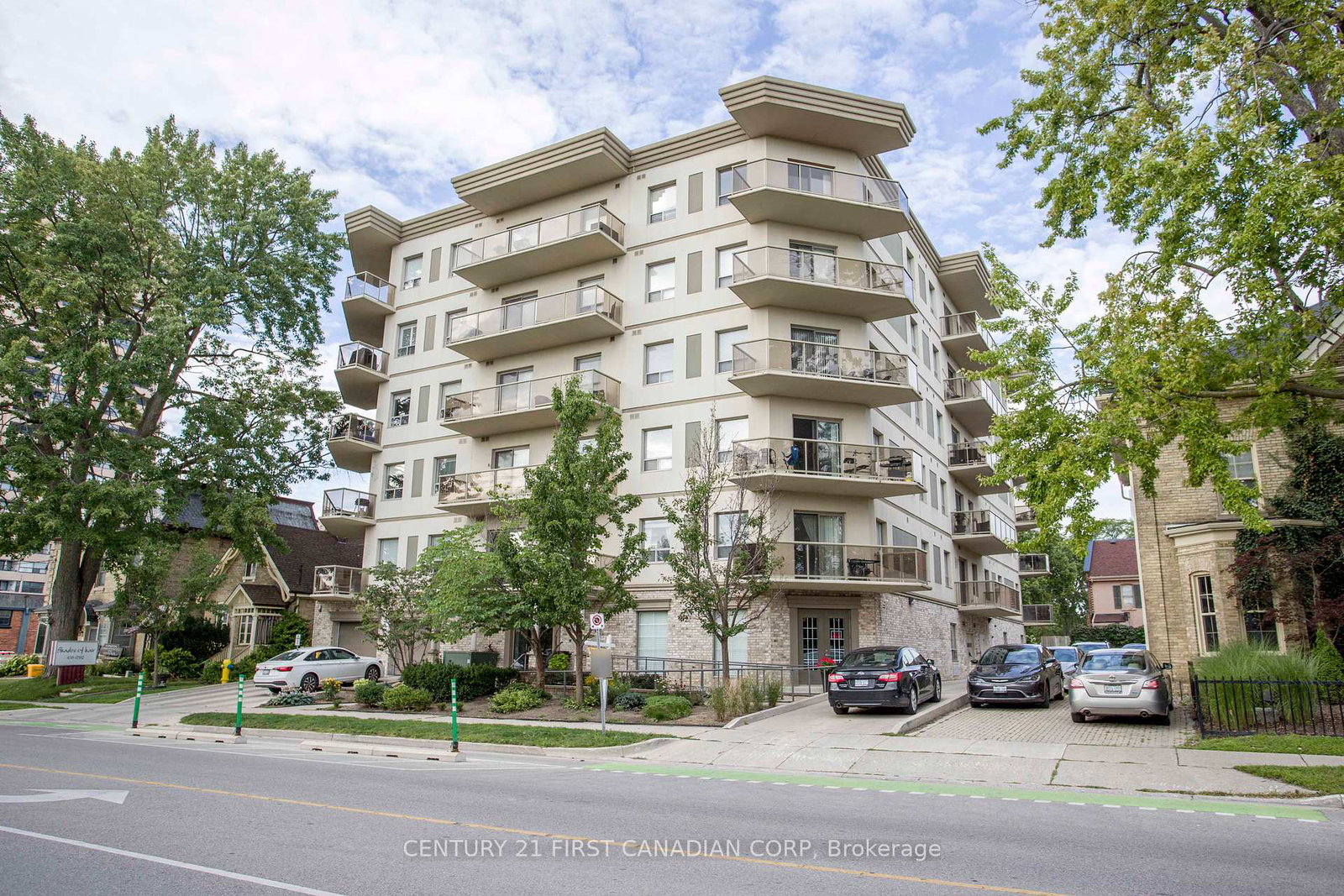 435-colborne-street-london-east-ontario-x12181877