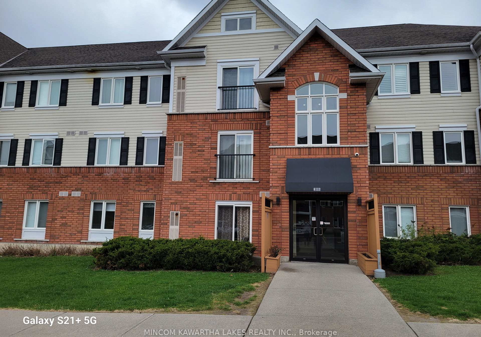 306-spillsbury-drive-peterborough-west-ontario-x12181997