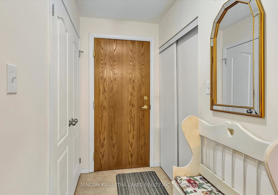 306-spillsbury-drive-peterborough-west-ontario-x12181997