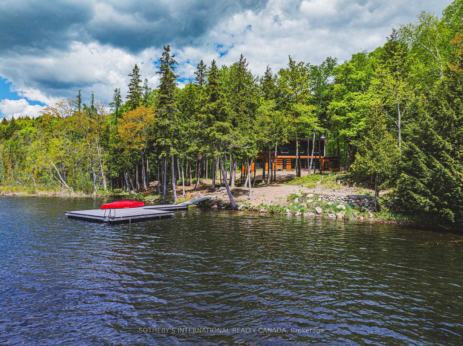 21-luke-lane-north-kawartha-ontario-x12182009