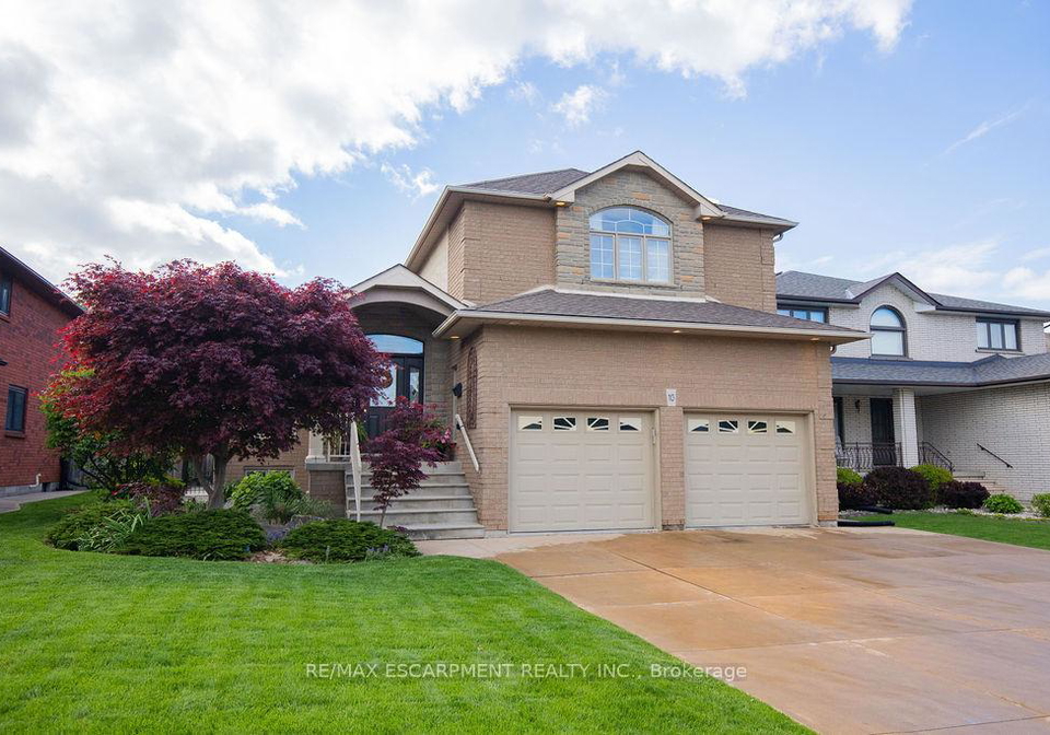 10-shadeland-crescent-hamilton-ontario-x12182079