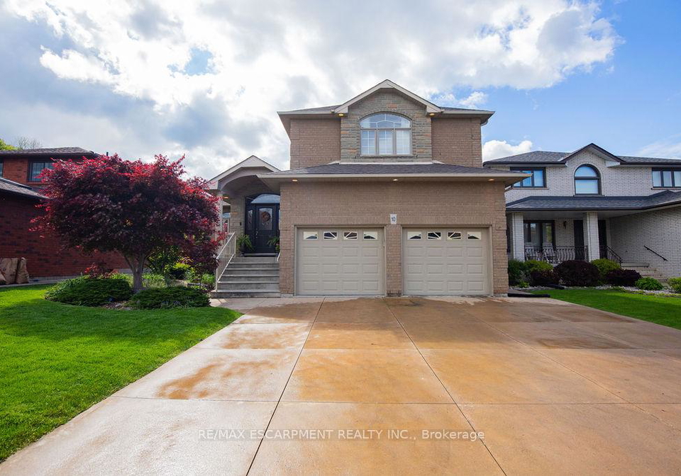 10-shadeland-crescent-hamilton-ontario-x12182079
