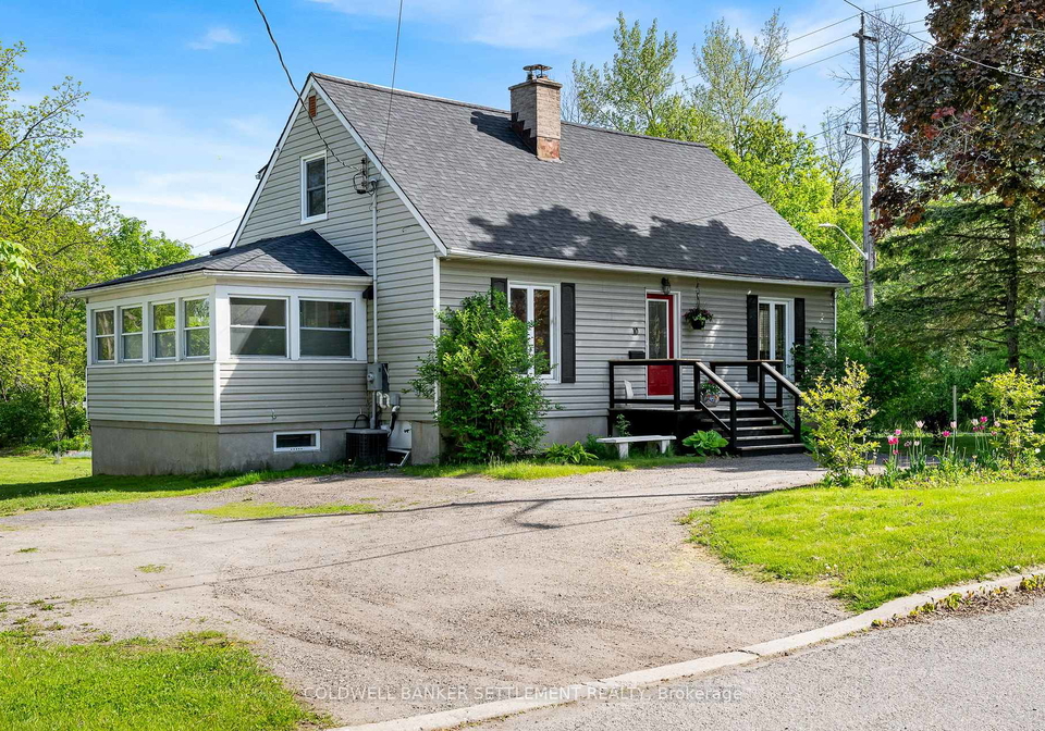 10-john-street-perth-ontario-x12182088