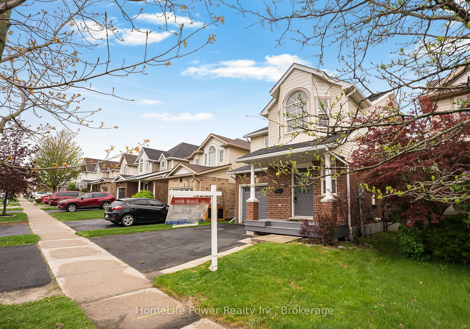 74-blue-lace-crescent-kitchener-ontario-x12182127