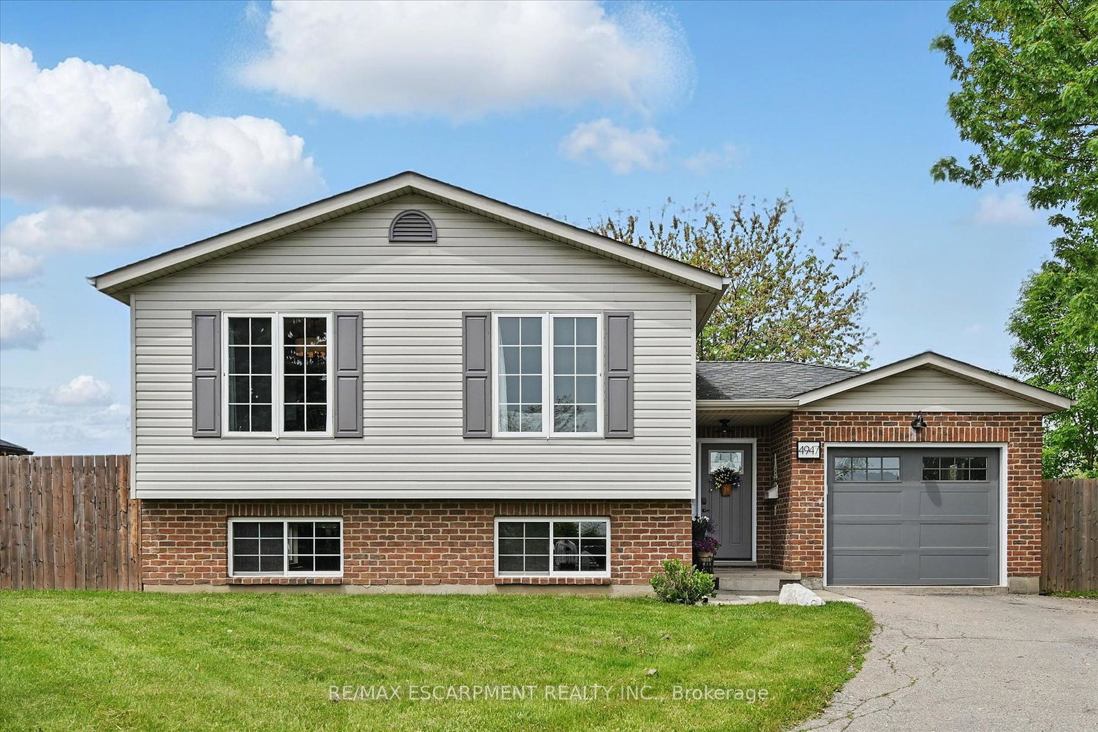 4947-alexandria-avenue-lincoln-ontario-x12182194