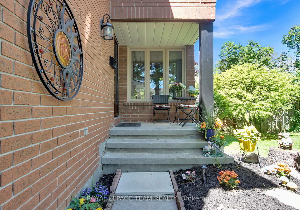 35-longden-place-kanata-ontario-x12182212