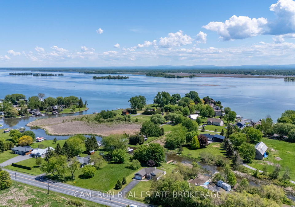 18614-county-2-road-south-glengarry-ontario-x12182225
