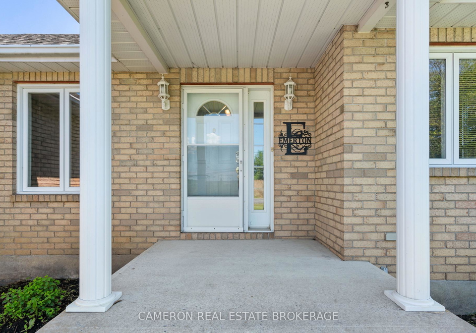 18614-county-2-road-south-glengarry-ontario-x12182225