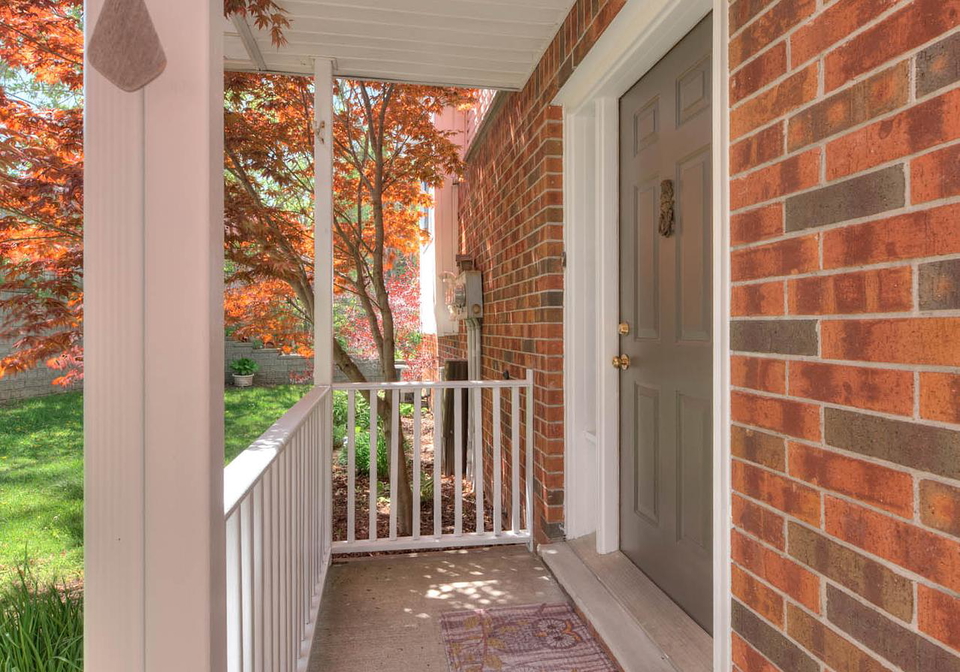 185-highland-crescent-kitchener-ontario-x12182261