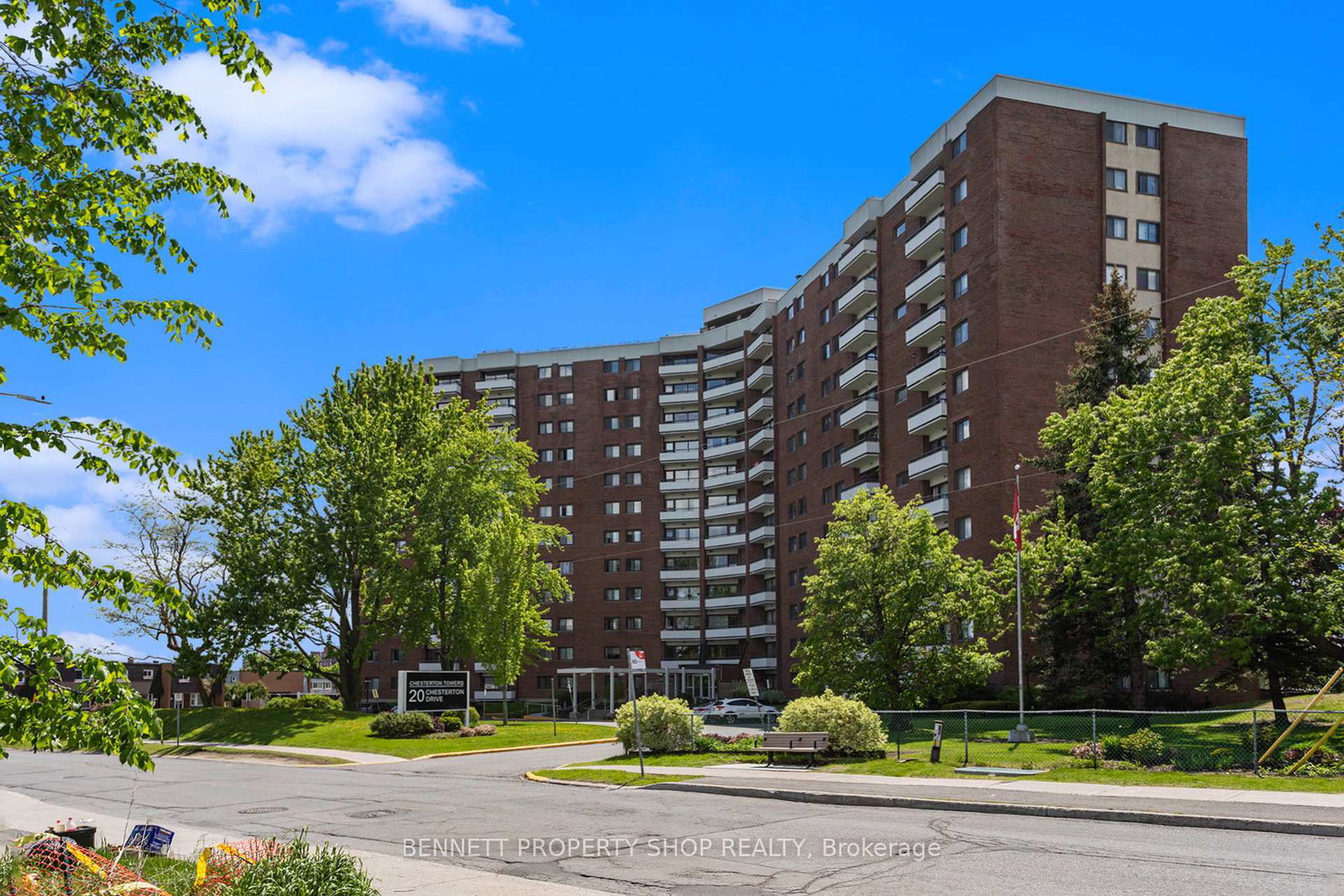 20-chesterton-drive-ottawa-ontario-x12182306