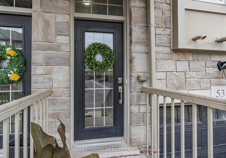 215-dundas-street-e-hamilton-ontario-x12182308