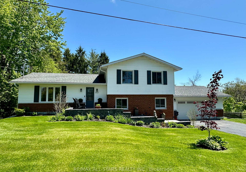 243-west-street-kawartha-lakes-ontario-x12182400