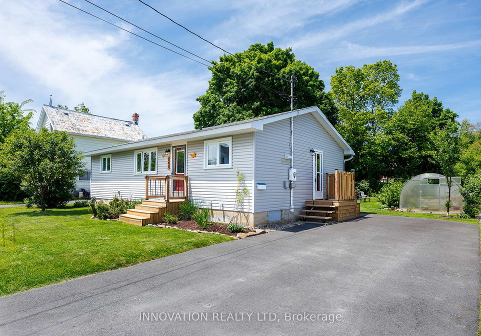 185-munro-street-carleton-place-ontario-x12182439