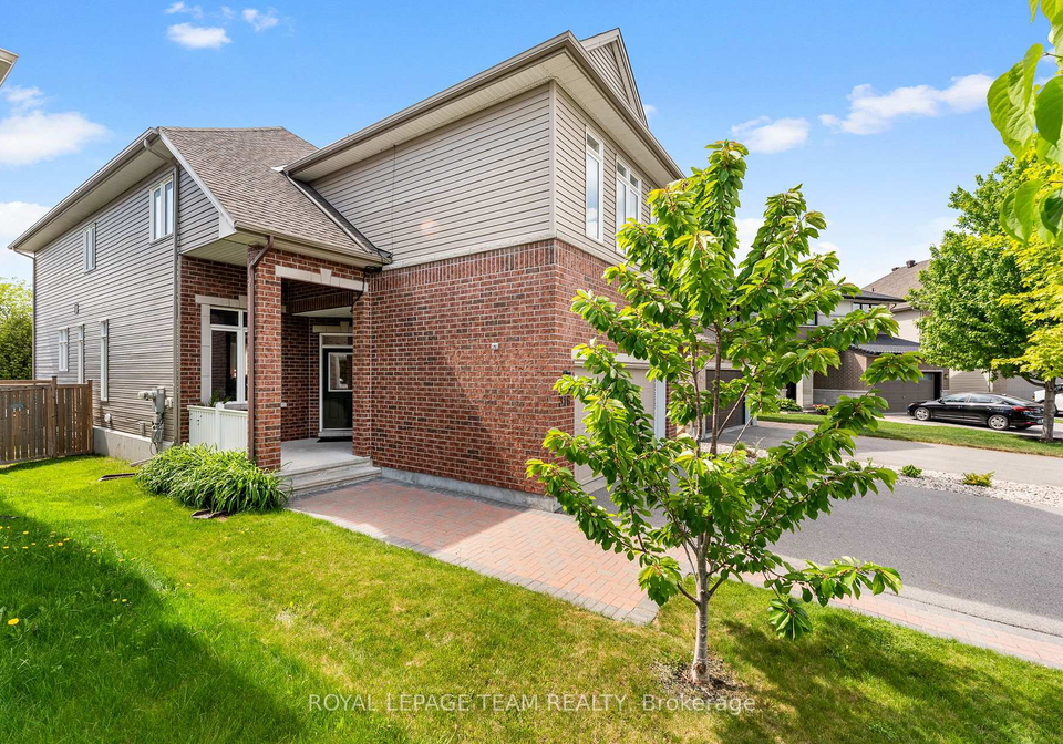 316-sugar-pine-crescent-kanata-ontario-x12182675