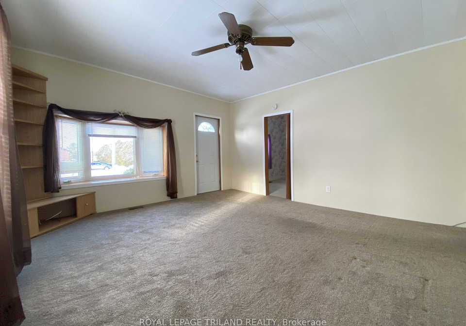 81-mill-street-lambton-shores-ontario-x12182704