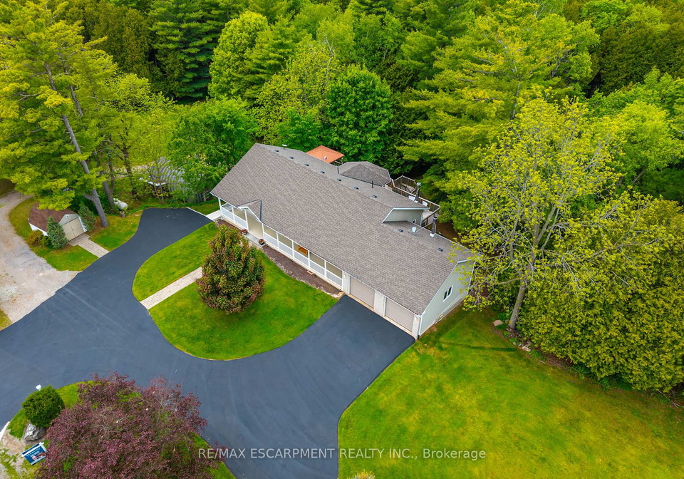 1323-8th-concession-road-w-hamilton-ontario-x12182846