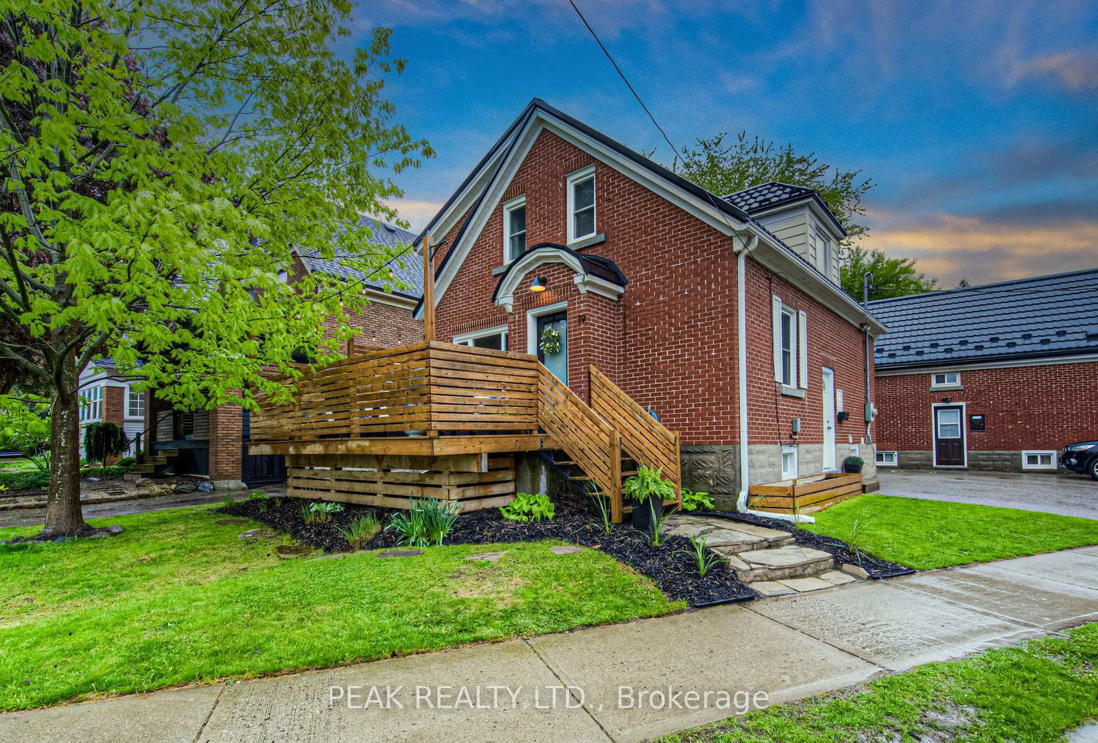 19-ellis-avenue-kitchener-ontario-x12182882