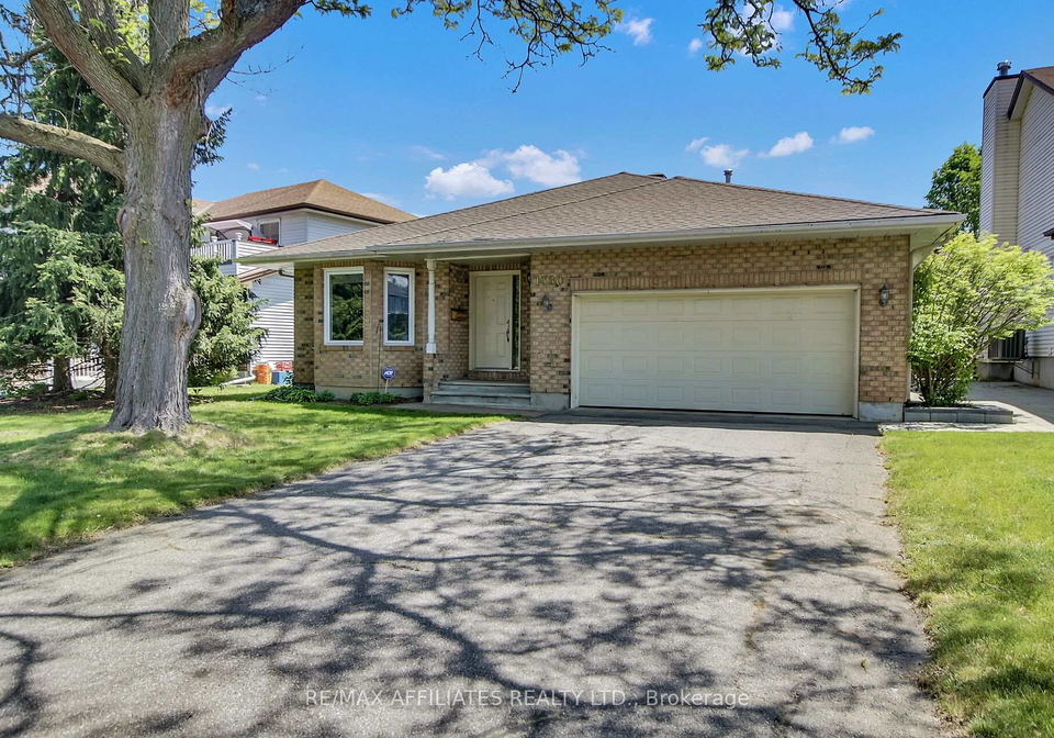 1380-norview-crescent-ottawa-ontario-x12183220