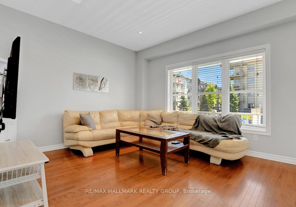 136-potts-private-ottawa-ontario-x12183265