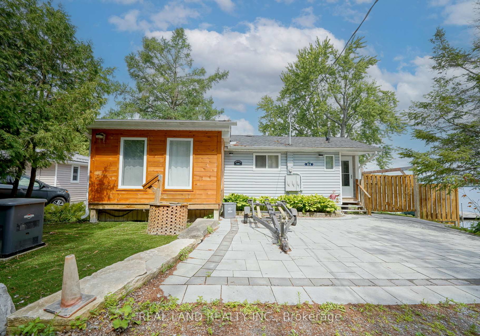 84-parker-drive-roseneath-alnwickhaldimand-ontario-x12183321