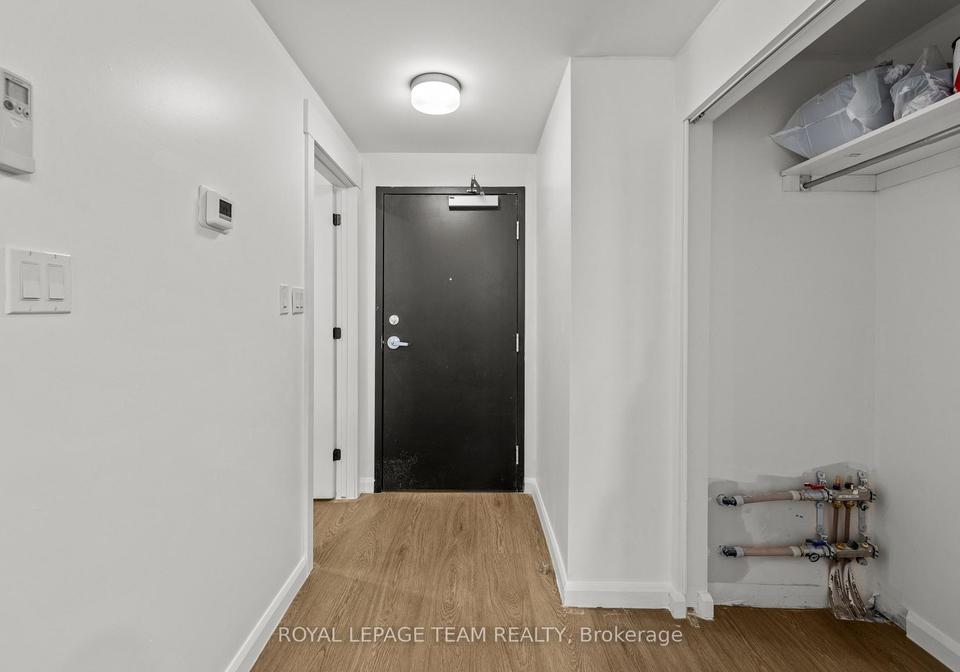 506-gladstone-avenue-ottawa-ontario-x12183334