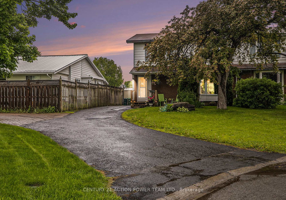 1829-cloverlawn-crescent-ottawa-ontario-x12183455
