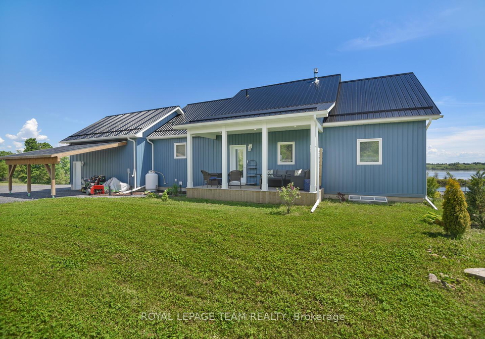 10249-county-2-road-e-south-dundas-ontario-x12183572