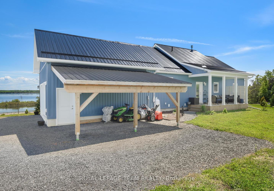10249-county-2-road-e-south-dundas-ontario-x12183572
