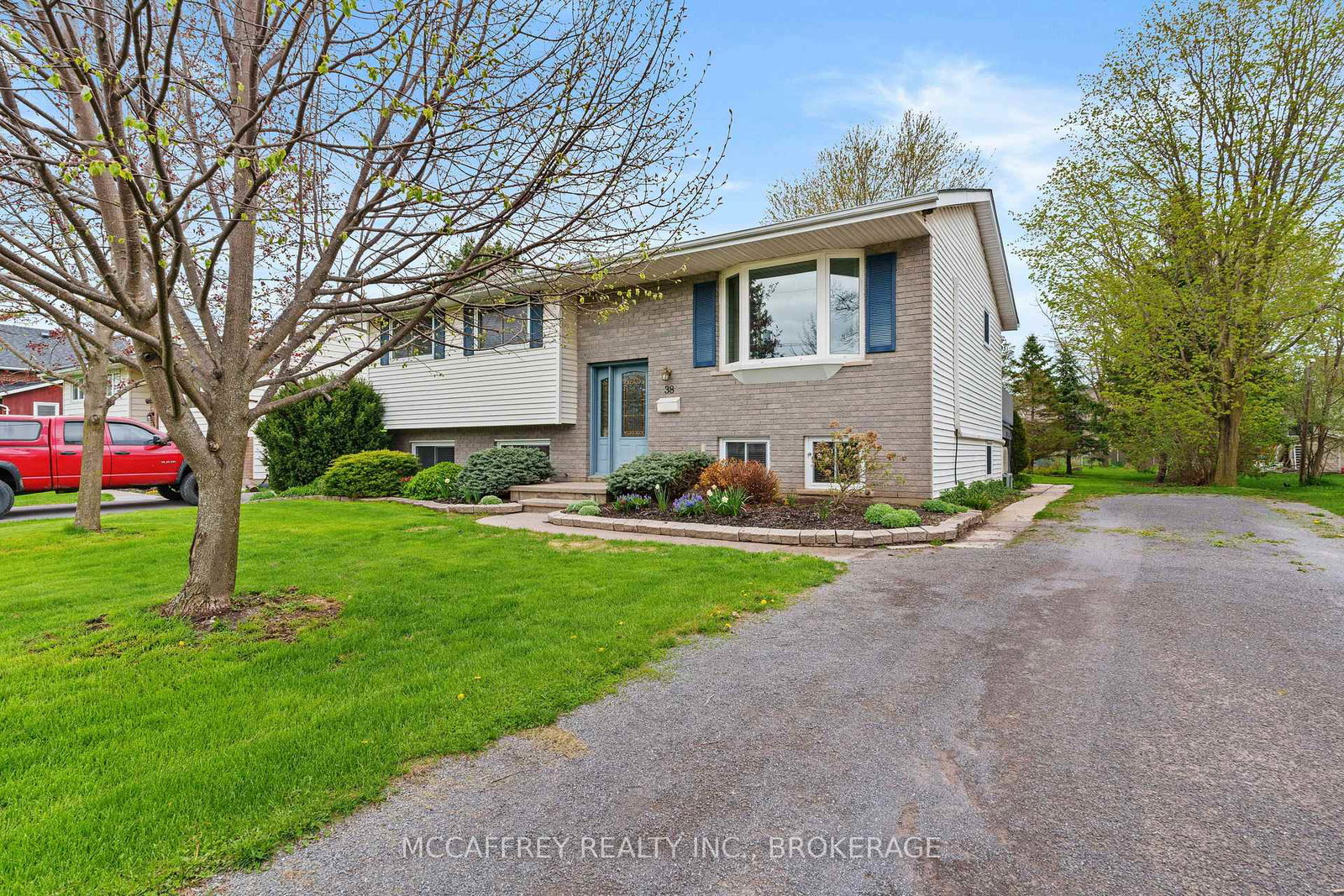 38-alfred-street-greater-napanee-ontario-x12183747