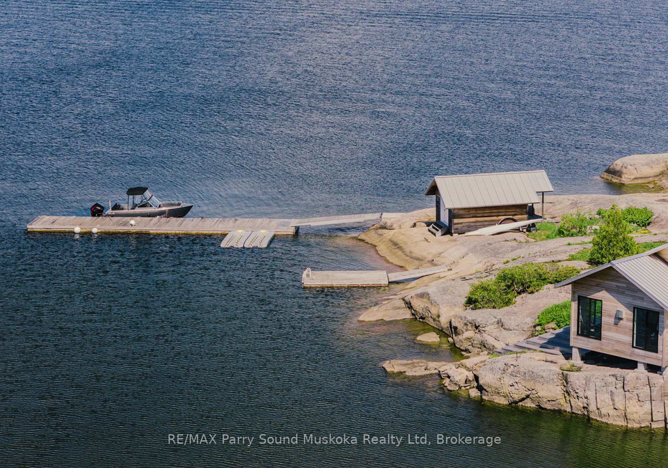1-b-821-anchor-island-the-archipelago-ontario-x12183830