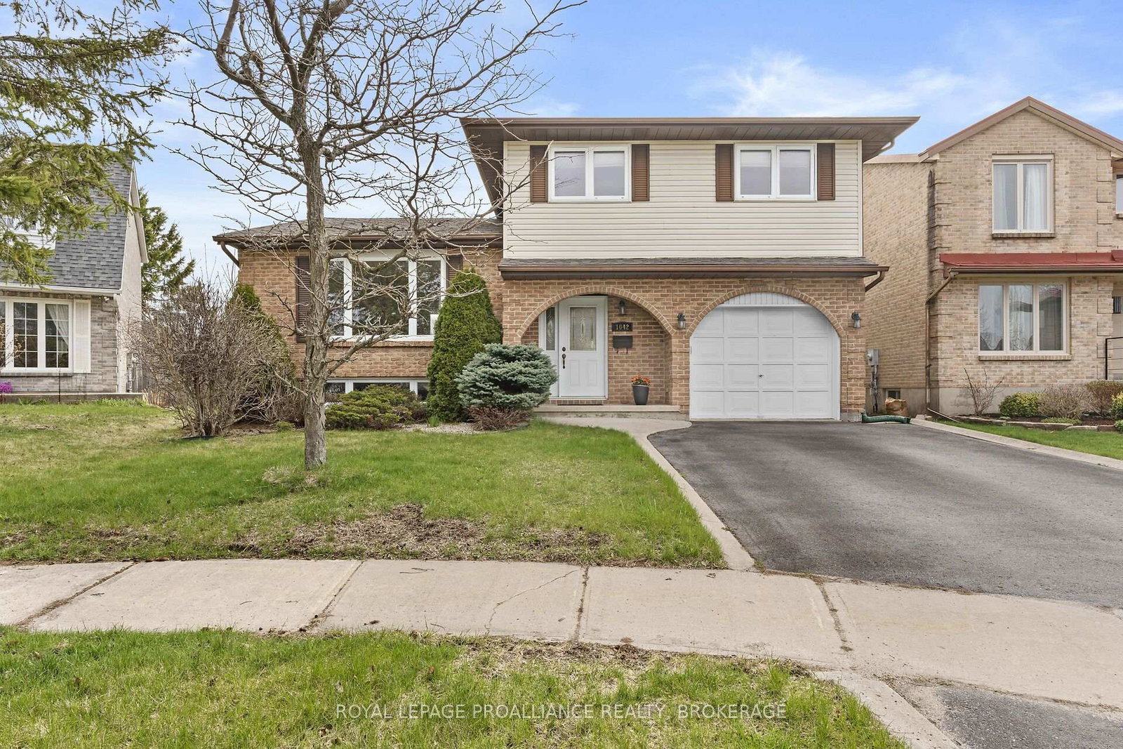 1042-dillingham-street-kingston-ontario-x12184068