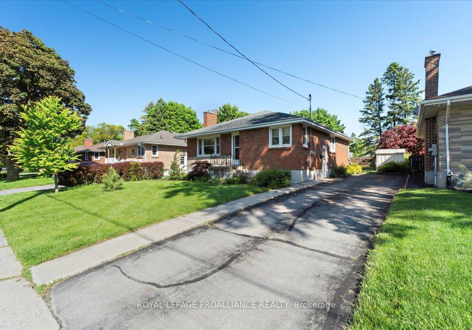 64-southview-avenue-belleville-ontario-x12184070