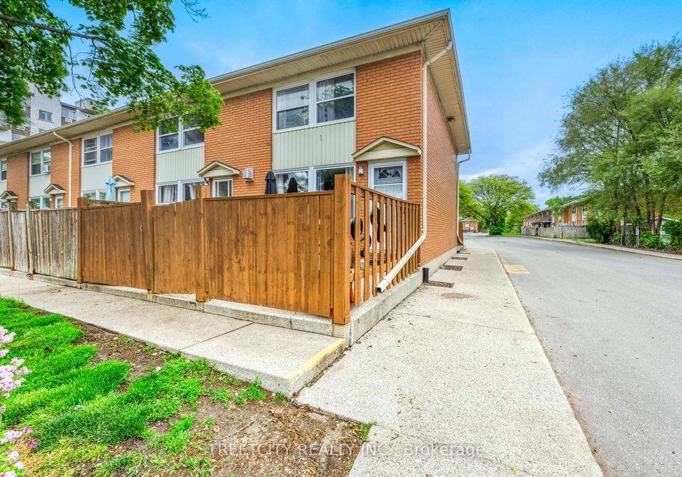 834-exmouth-street-sarnia-ontario-x12184127