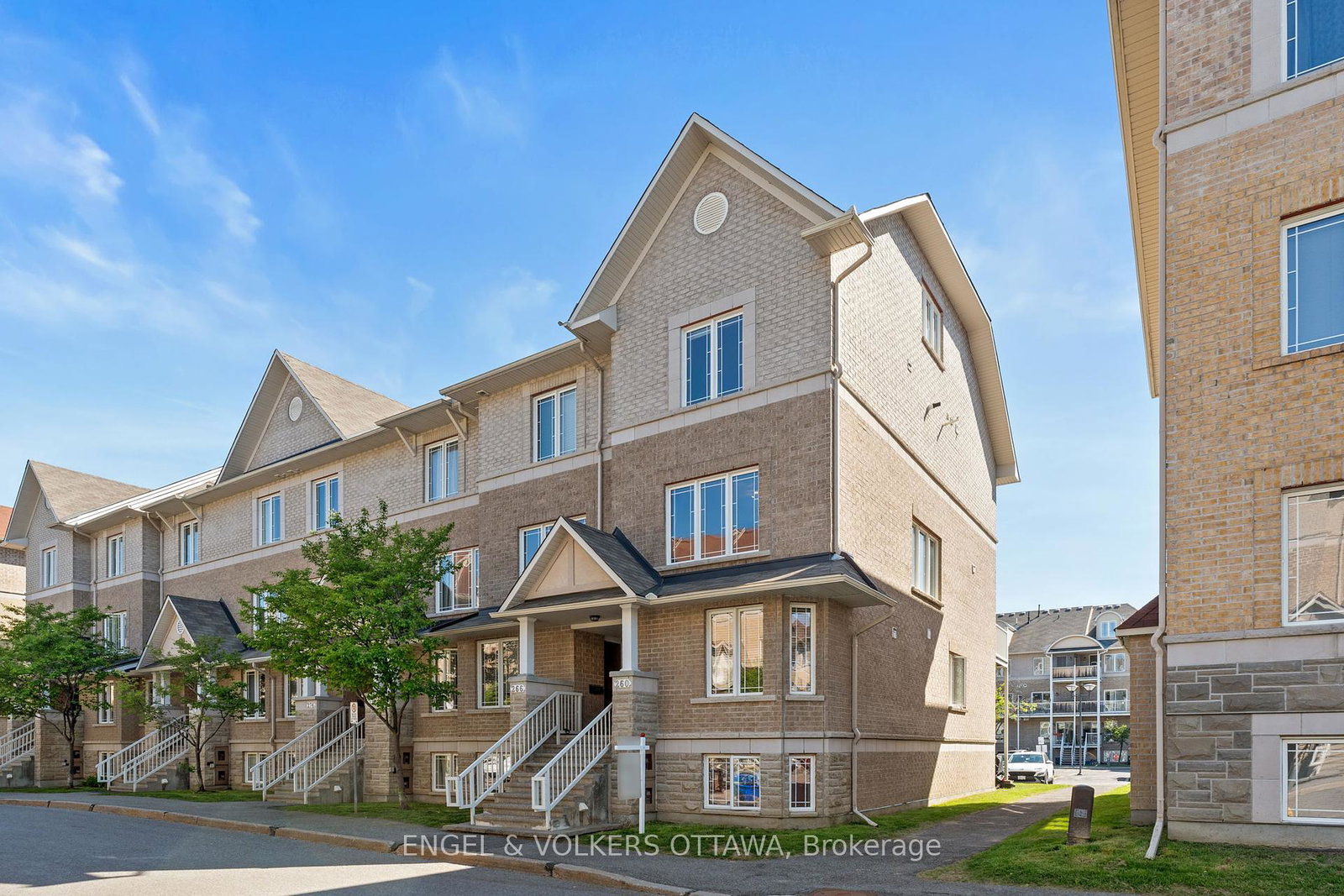262-paseo-private-ottawa-ontario-x12184228