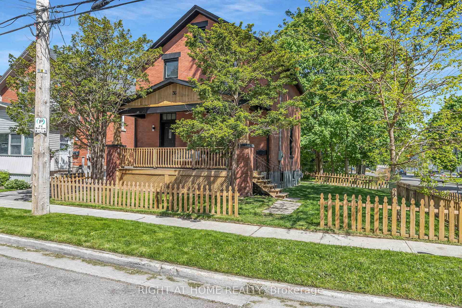 36-surrey-street-w-guelph-ontario-x12184256