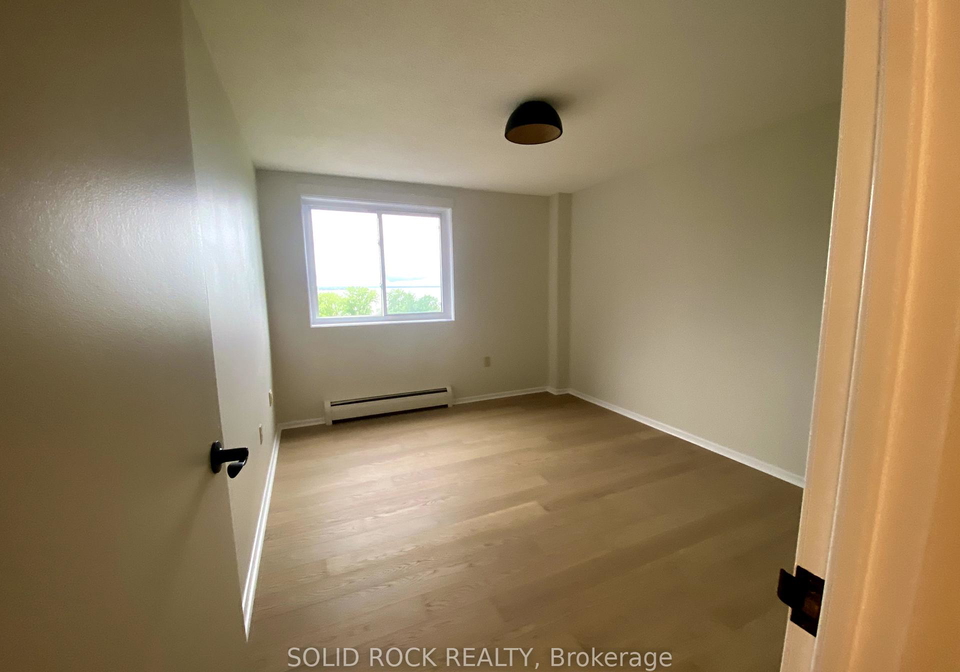 3100-carling-avenue-ottawa-ontario-x12184393