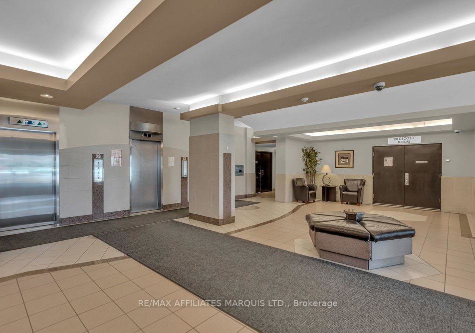 900-dynes-road-mooneysbaycarletonheightsanarea-ottawa-ontario-x12184505