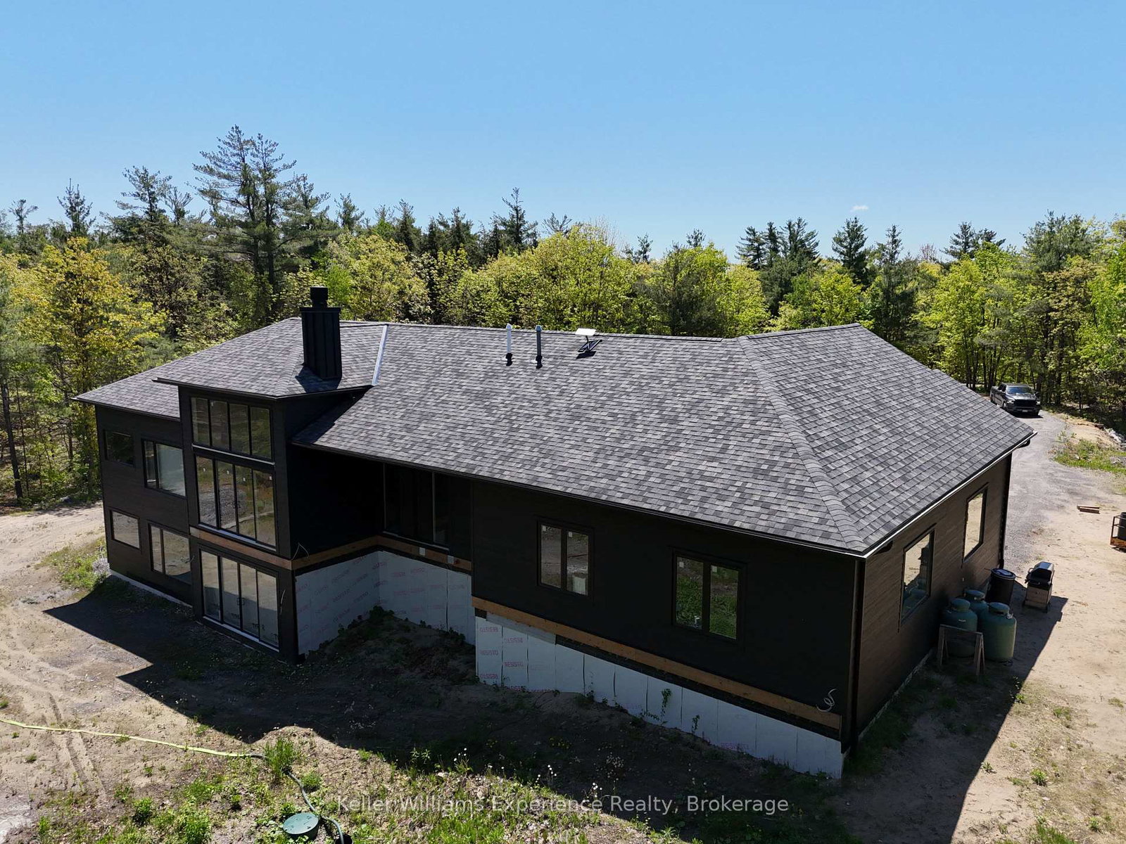 1052-buckeye-road-muskoka-lakes-ontario-x12184574