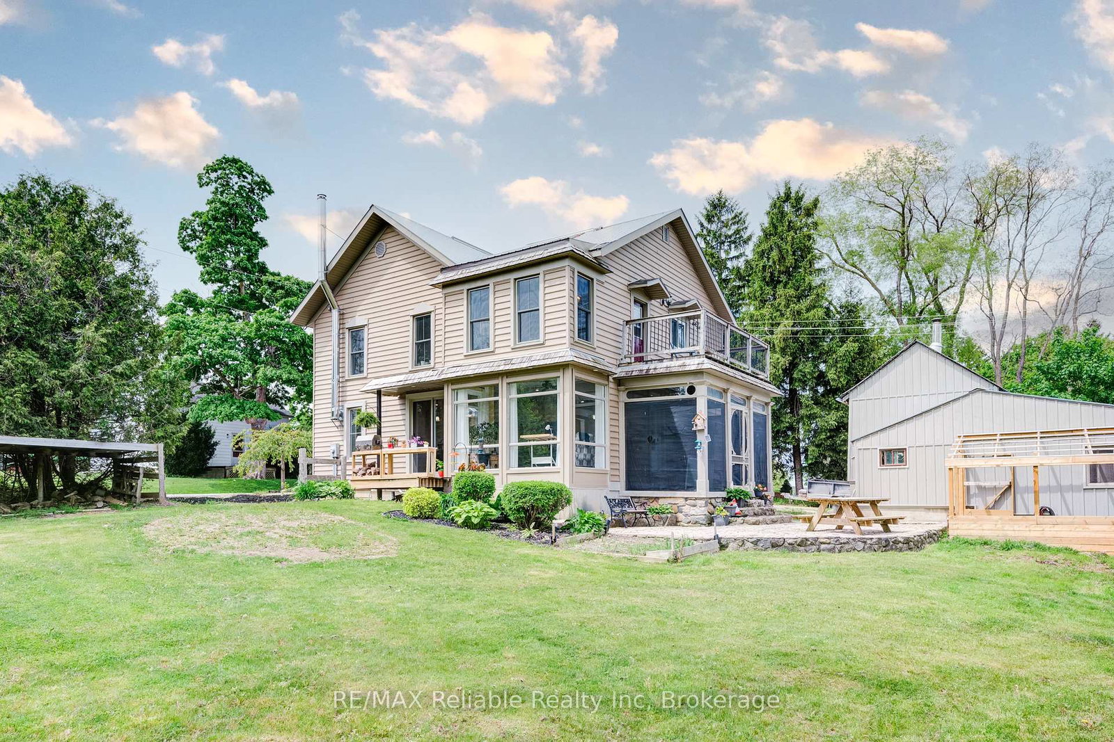9-mill-road-huron-east-ontario-x12184648